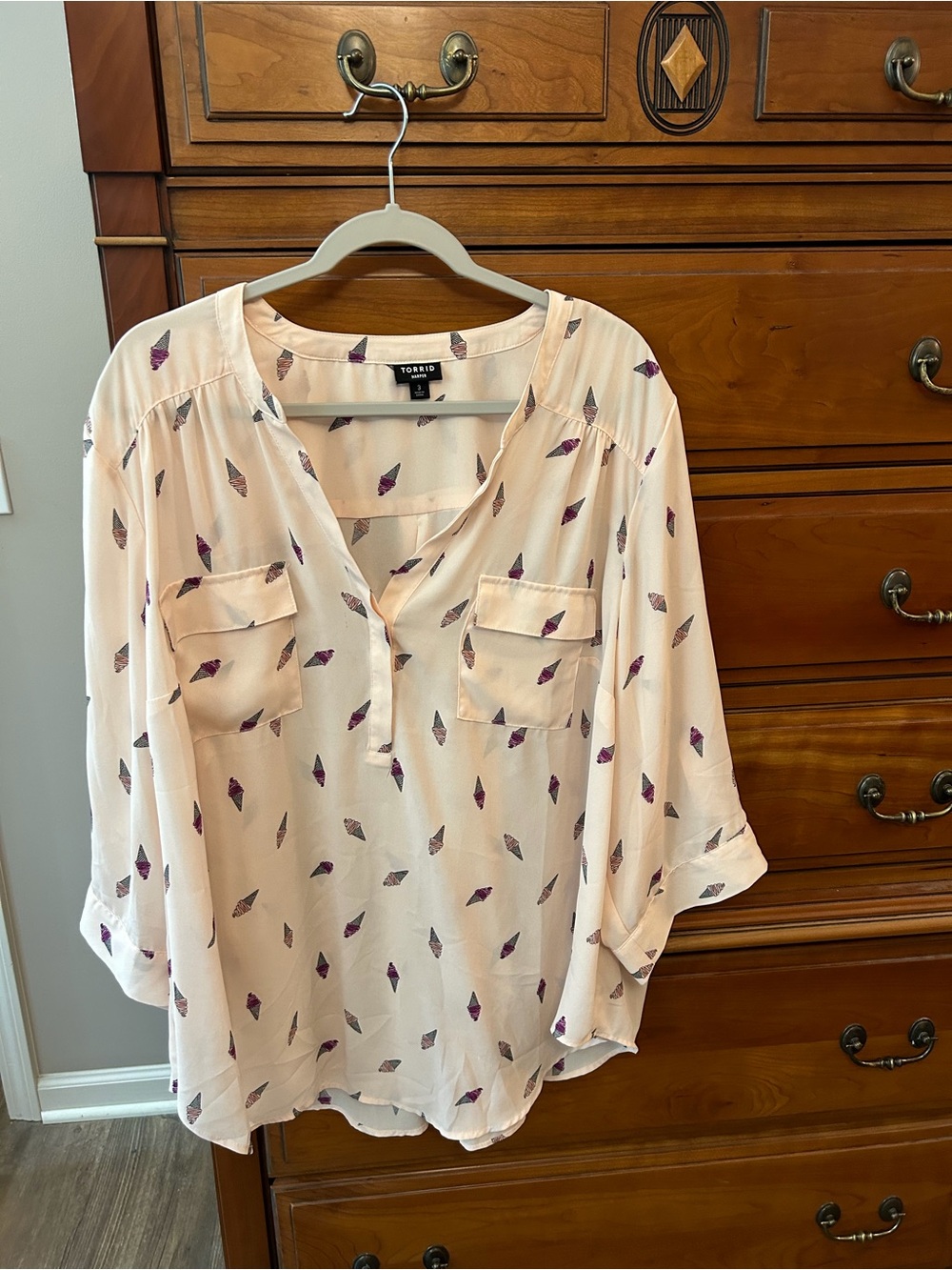 Torrid Blush Pink Leaf-Print Roll-Tab Blouse